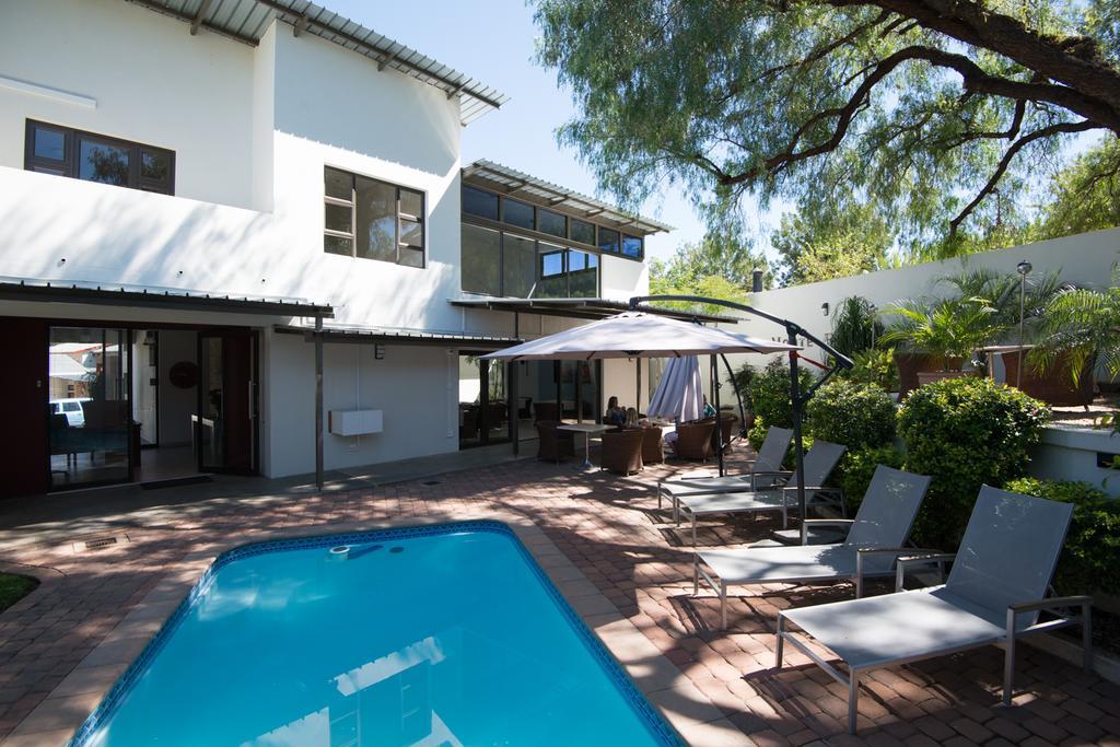 Montebello Guesthouse 温特和克 外观 照片